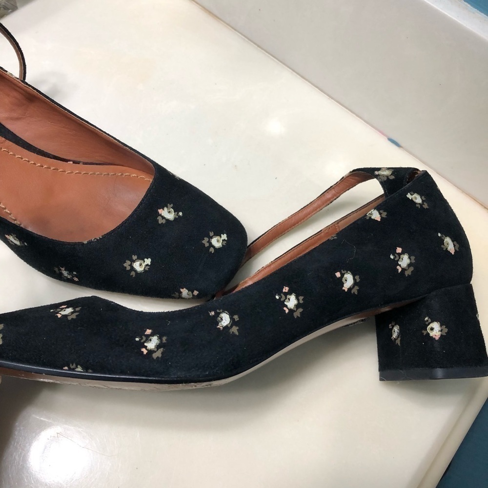 Coach shoes black Ankle Strap Pump Prairie floral chunky heel cottagecore chic - Picture 9 of 16